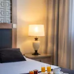 世界酒店 4*