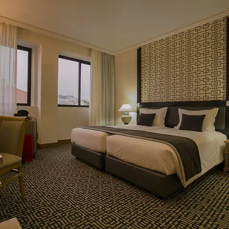 Mundial Hotel 4*