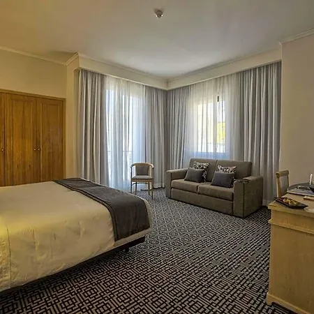 Hotel Mundial 4*