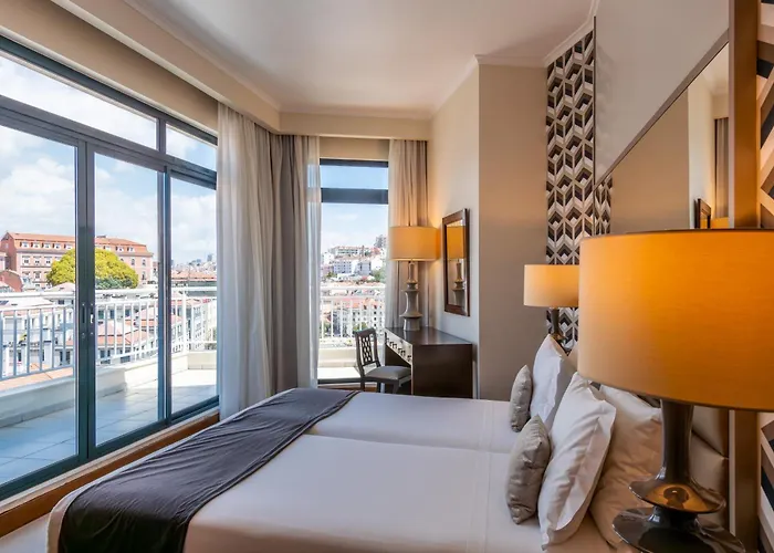 Готель Mundial