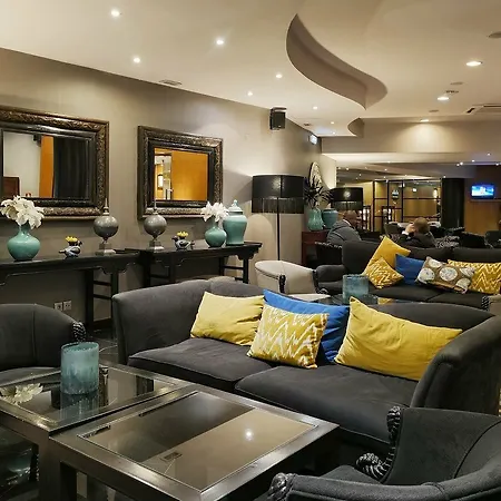 ムンディアル 4*